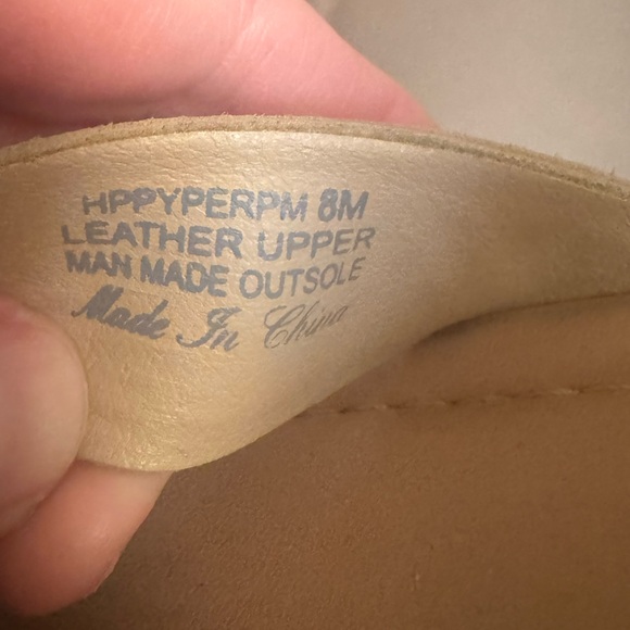 DONALD J PLINER Leather Platino Strap Sandals Size 8 Gold Sparkle Lug Sole EUC - Picture 15 of 17